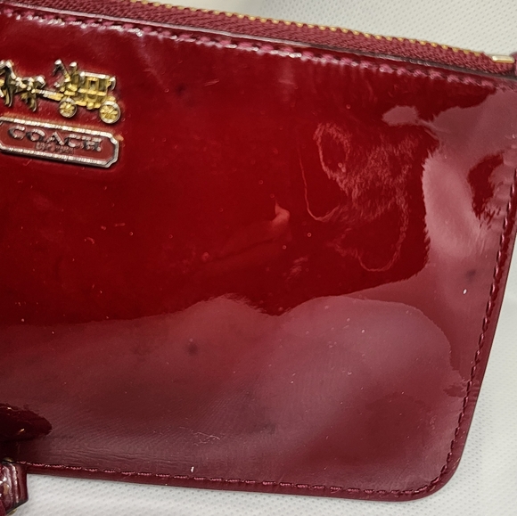 Used Coach red wallet/wristlet - Picture 3 of 9